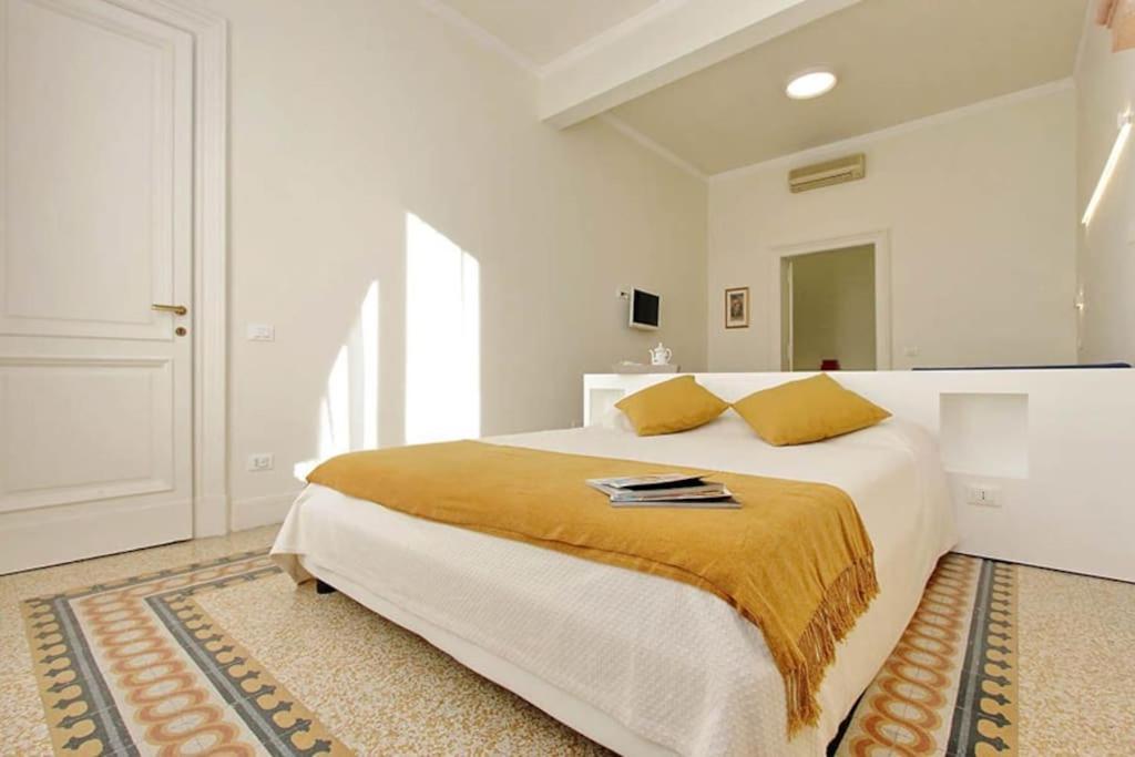 Elegant Apartment In The Heart Of Rome-Navona Area Экстерьер фото