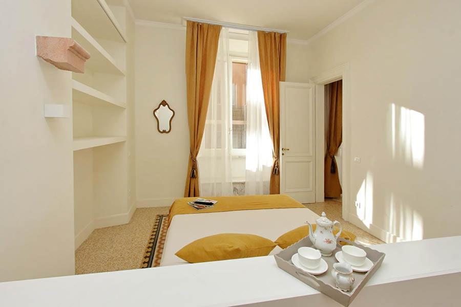 Elegant Apartment In The Heart Of Rome-Navona Area Экстерьер фото